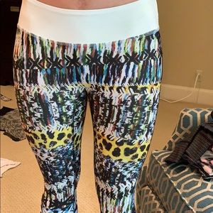 Cropped multicolored leggings